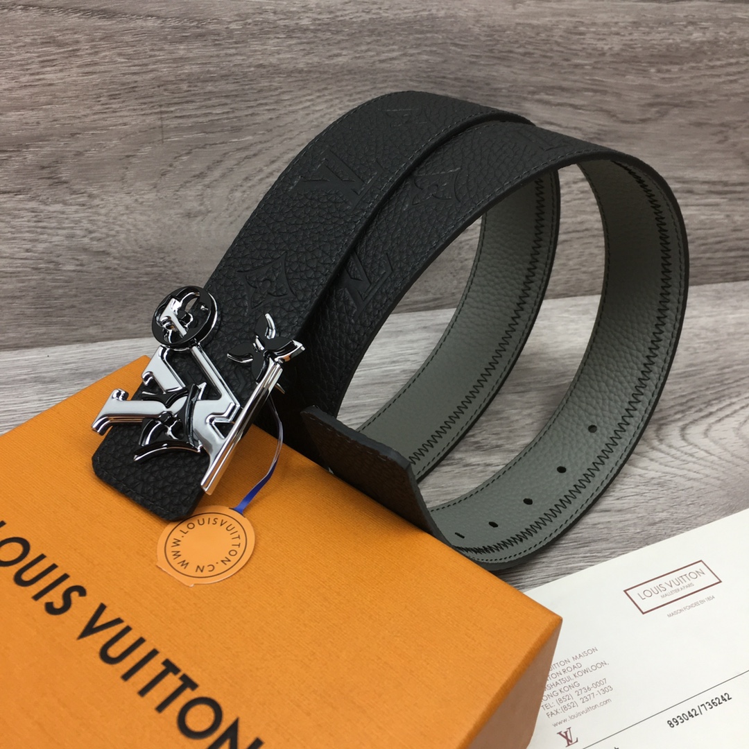 Louis Vuitton Men's New Reversible Belt