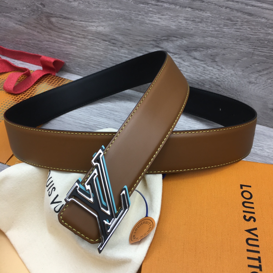 Louis Vuitton Men's New Season Reversible Belt