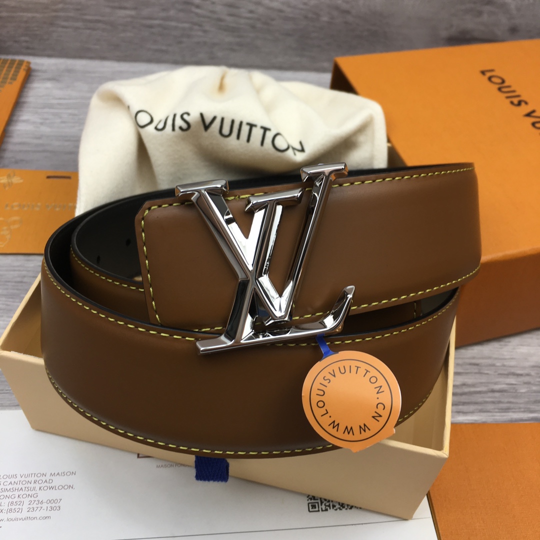 Louis Vuitton Men's New Season Reversible Belt