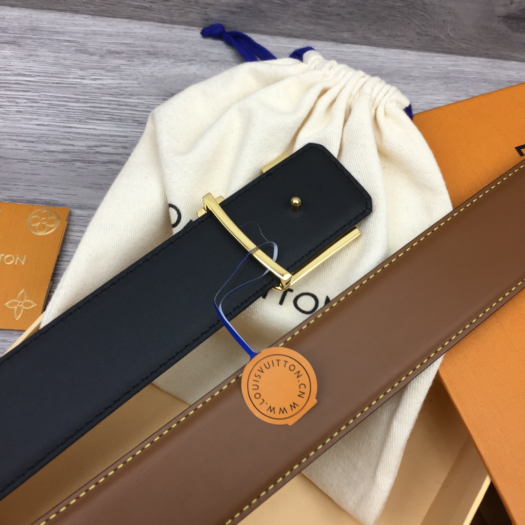 Louis Vuitton Men's New Season Reversible Belt