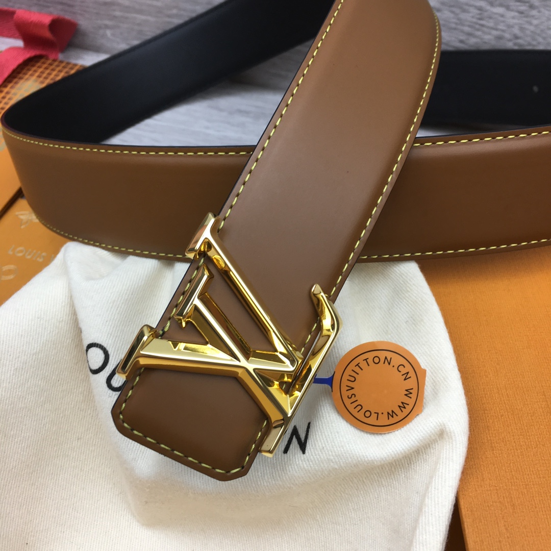 Louis Vuitton Men's New Season Reversible Belt