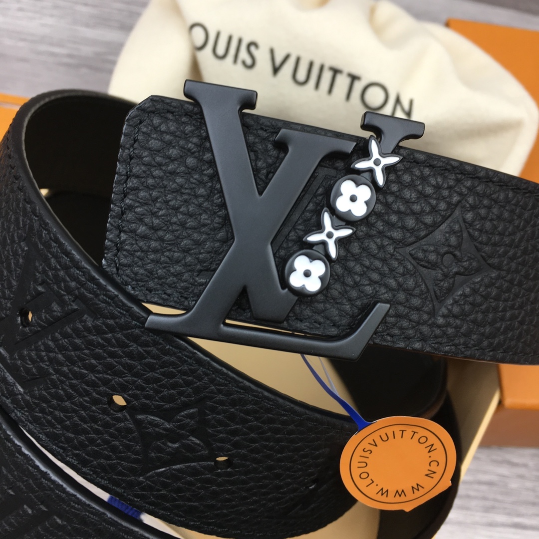 Louis Vuitton LV Men's Trendy New Belt