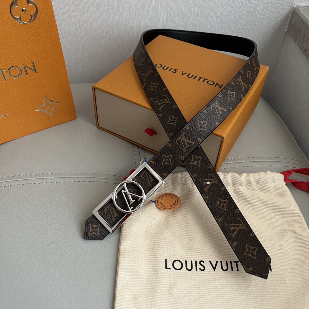 Louis Vuitton LV Women's Reversible Belt