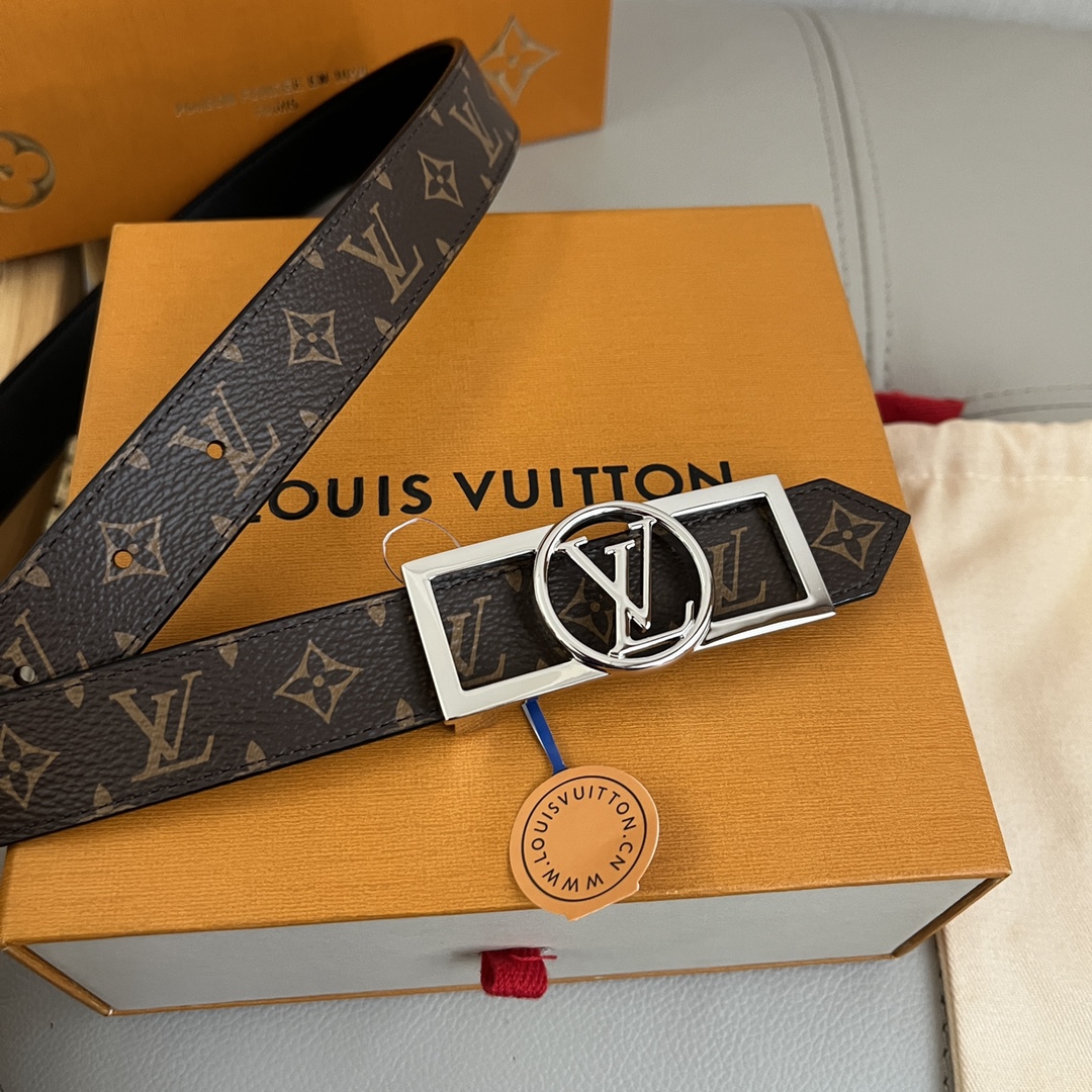 Louis Vuitton LV Women's Reversible Belt