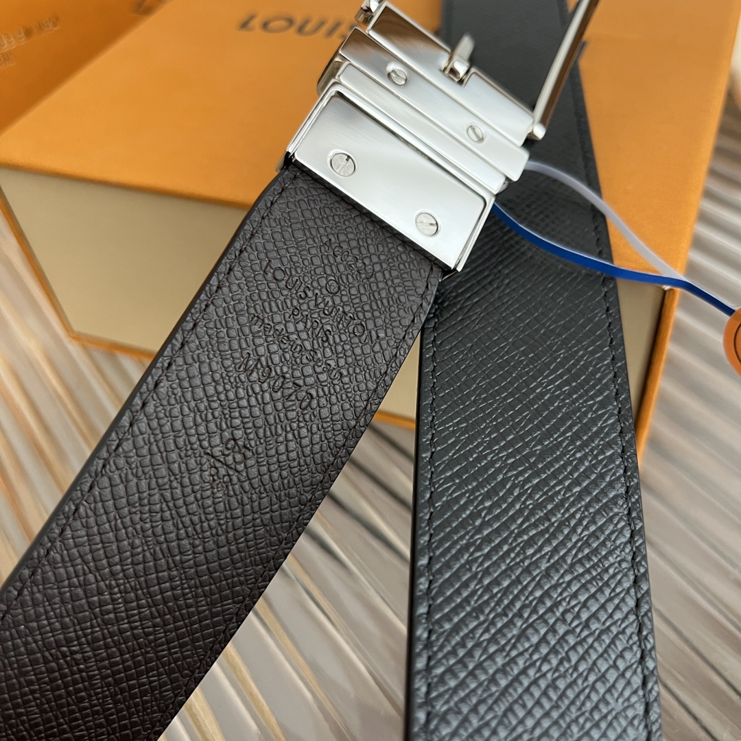 Louis Vuitton LV Men's Classic Belt