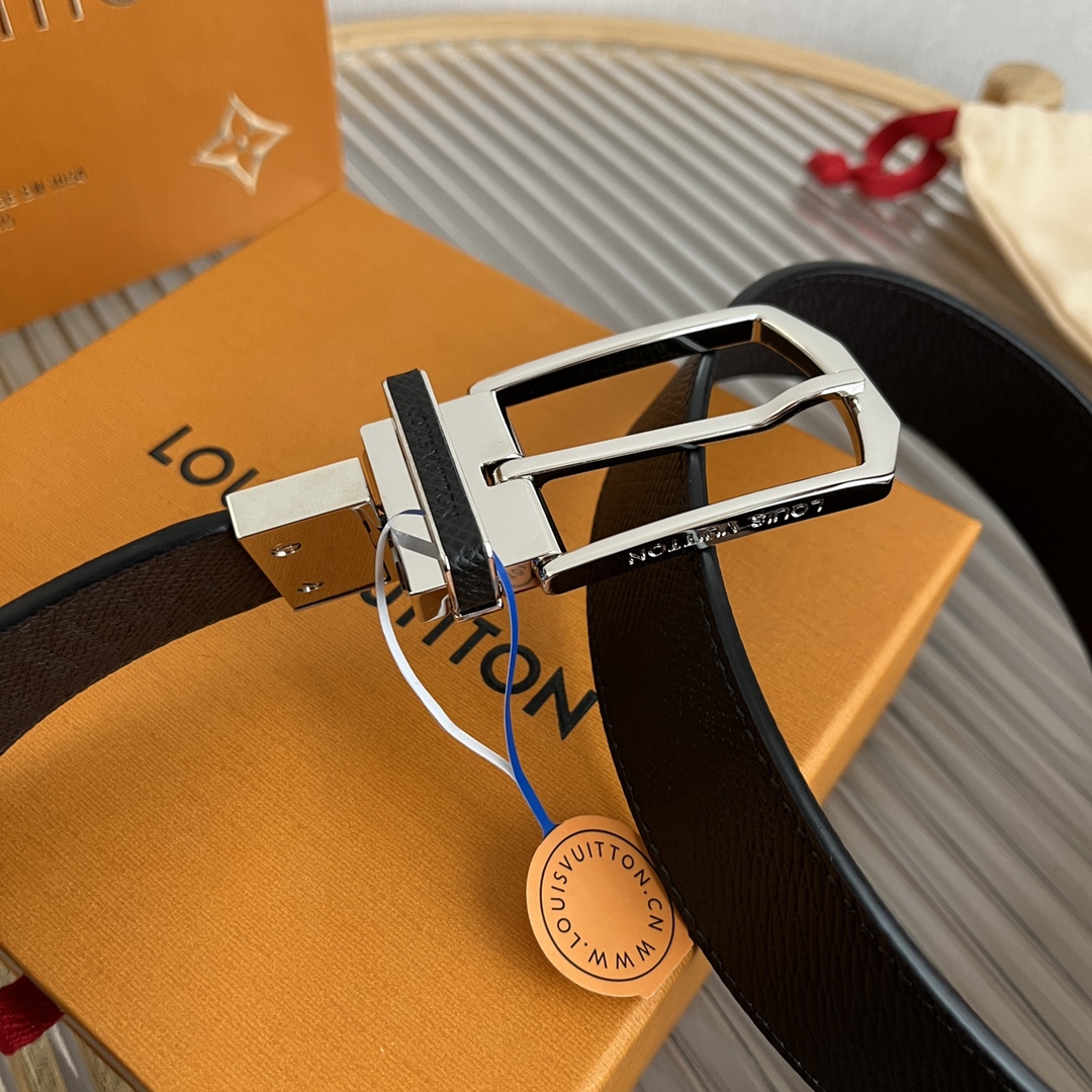 Louis Vuitton LV Men's Classic Belt