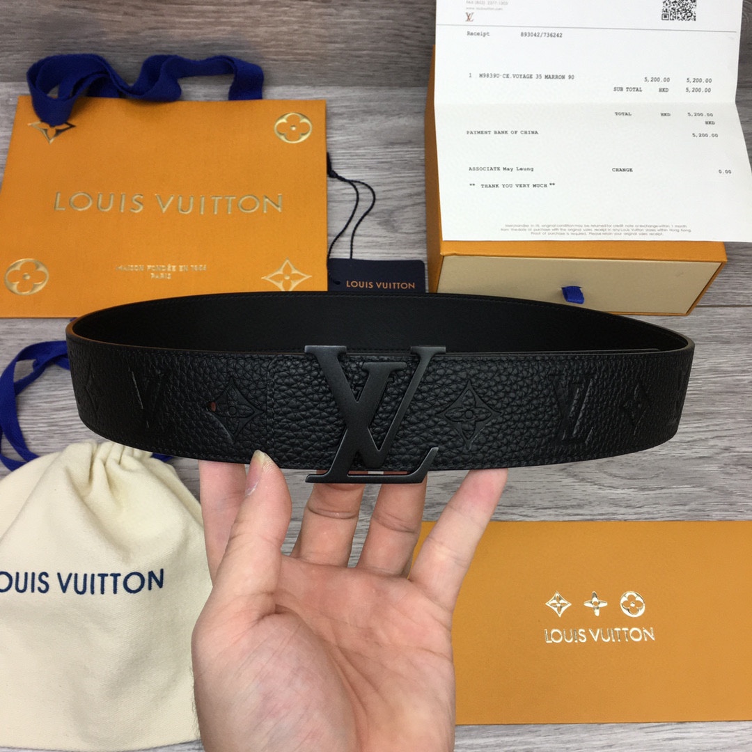 Louis Vuitton LV Reversible 4cm Logo Belt