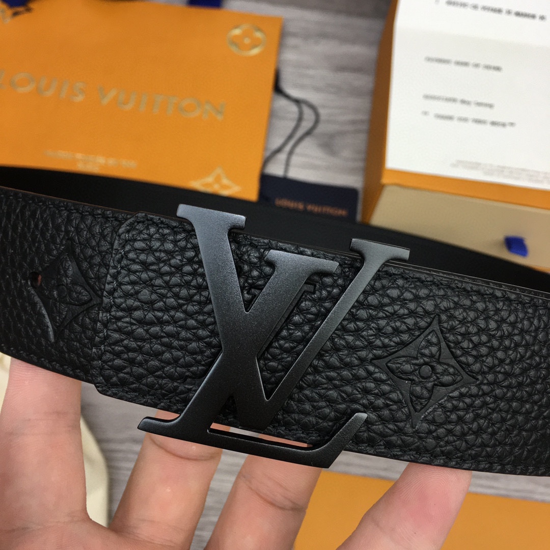 Louis Vuitton LV Reversible 4cm Logo Belt