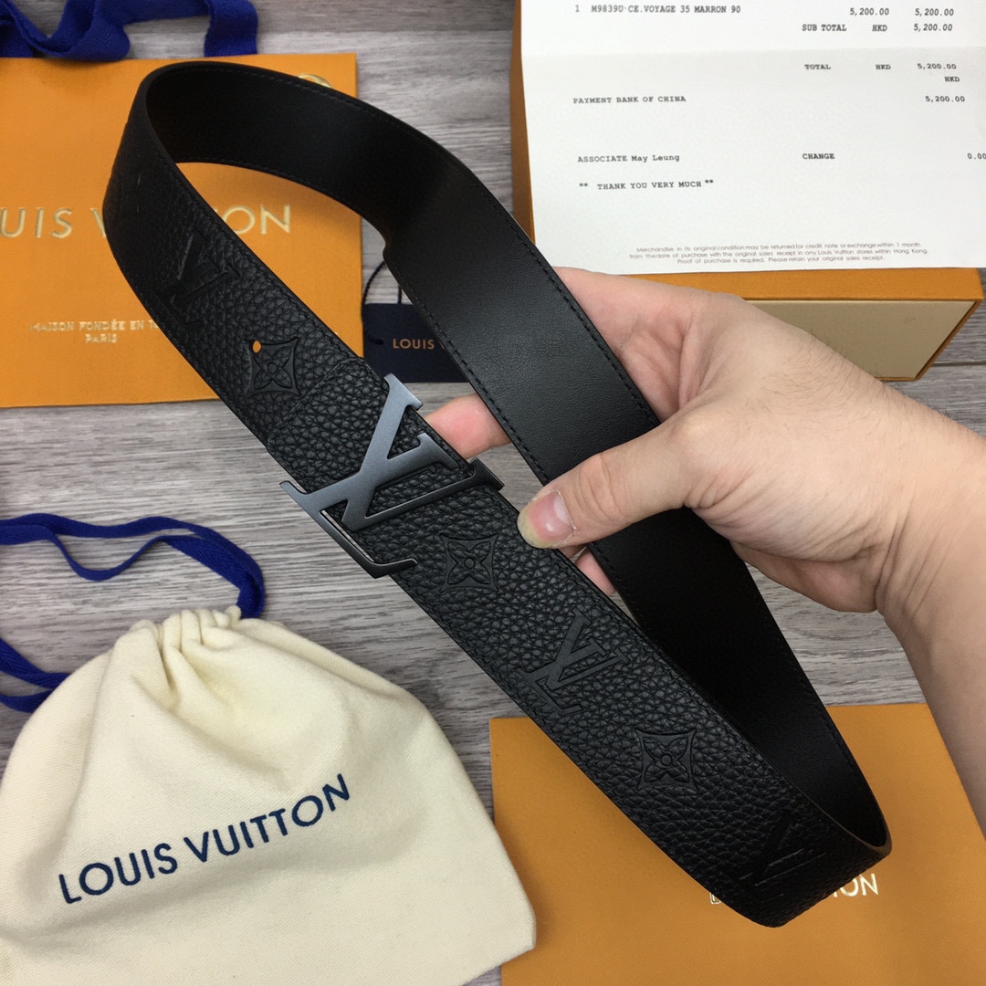 Louis Vuitton LV Reversible 4cm Logo Belt