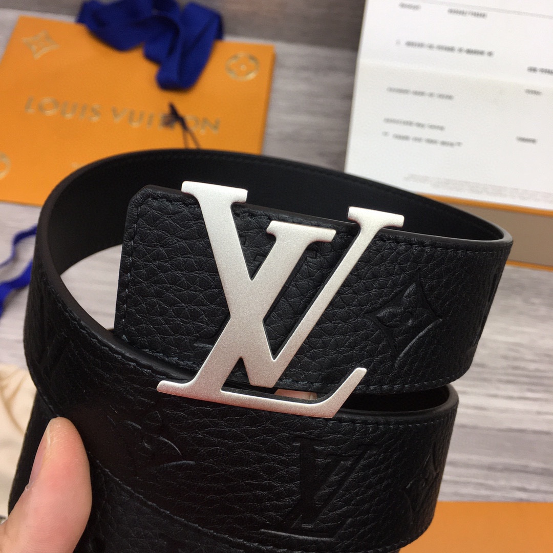 Louis Vuitton LV Reversible 4cm Logo Belt