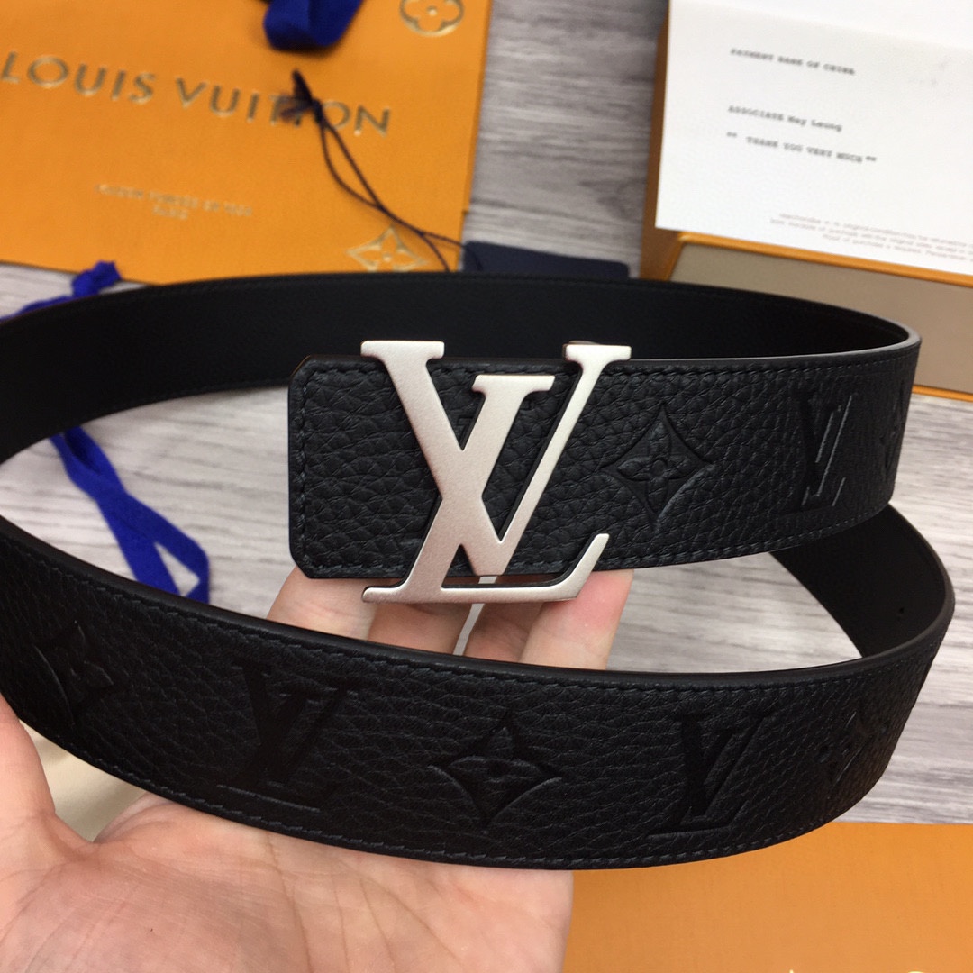 Louis Vuitton LV Reversible 4cm Logo Belt