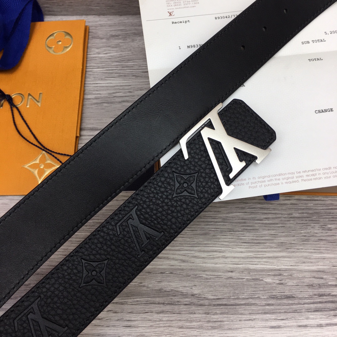 Louis Vuitton LV Reversible 4cm Logo Belt