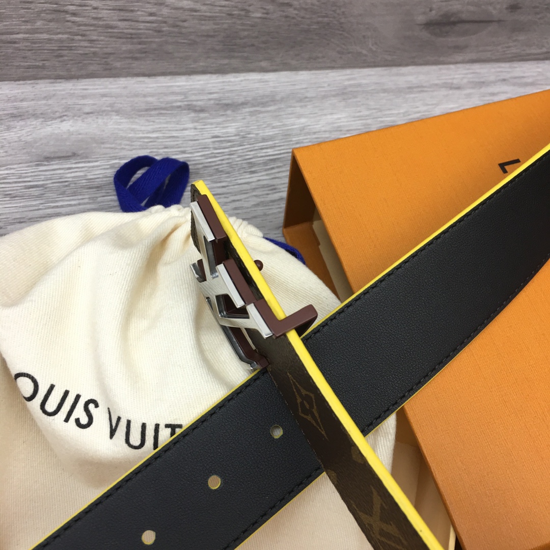 Louis Vuitton LV Men's Reversible 4cm Canvas Belt