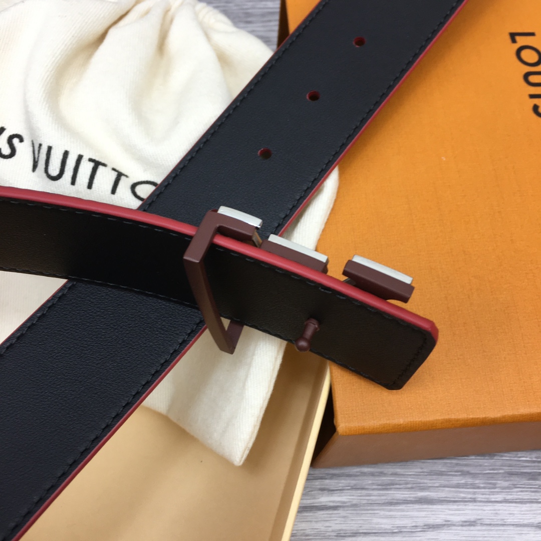 Louis Vuitton LV Men's Reversible 4cm Canvas Belt