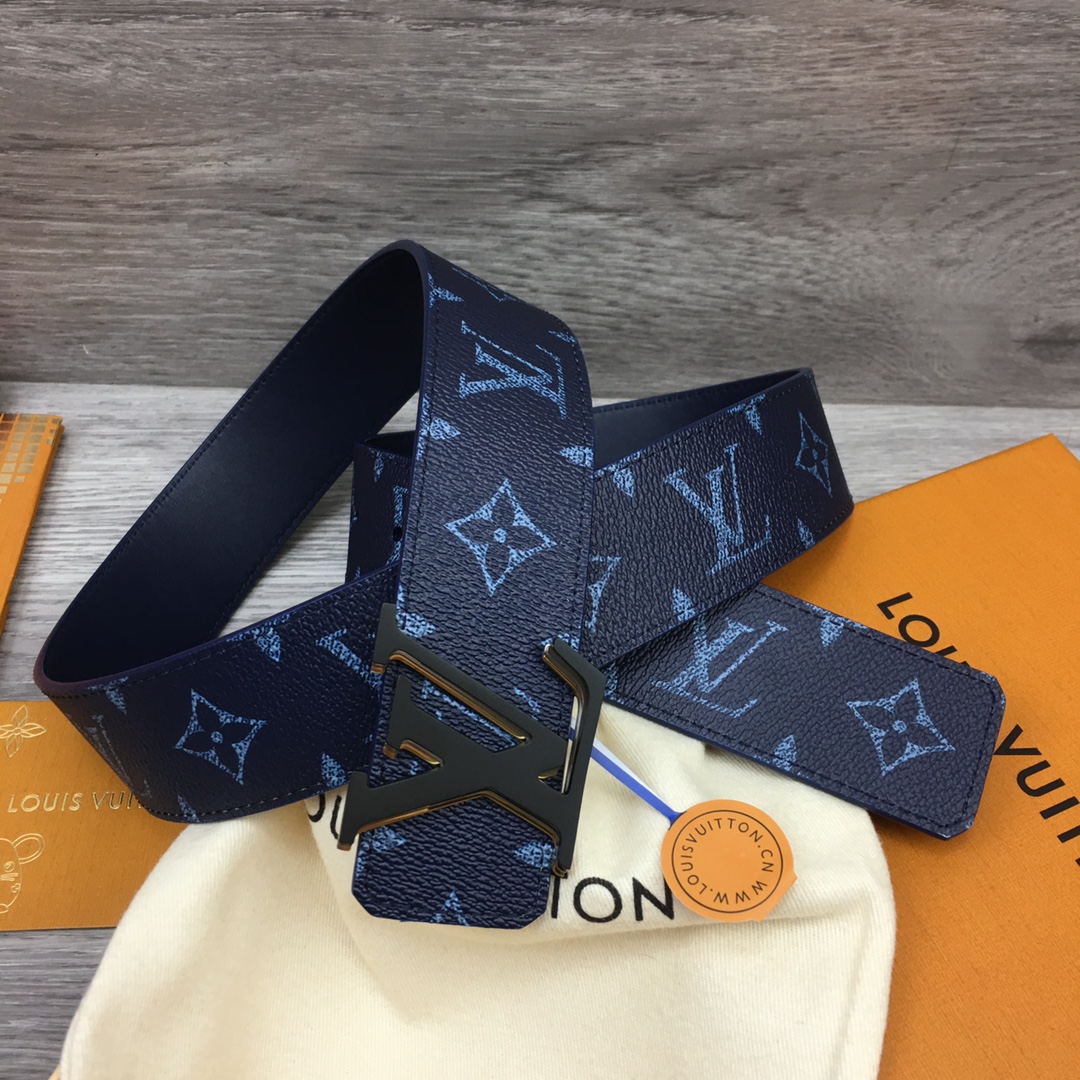 Louis Vuitton LV Custom Gradient Letter 4cm Reversible Belt