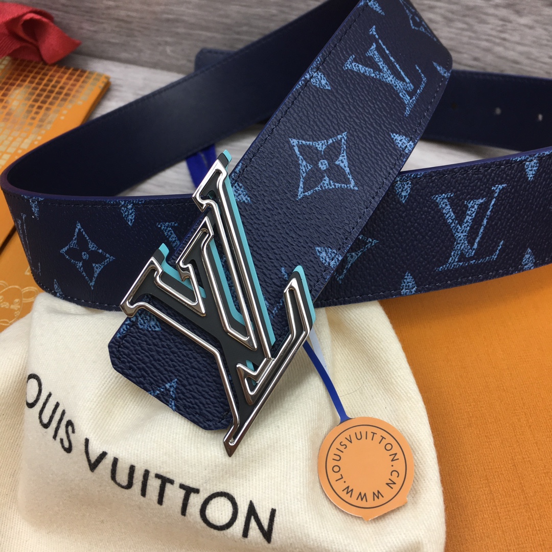 Louis Vuitton LV Custom Gradient Letter 4cm Reversible Belt