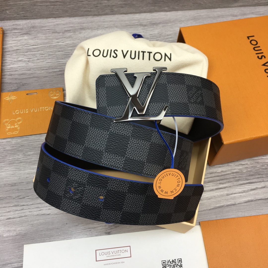 Louis Vuitton LV Reversible 40mm Canvas and Calfskin Belt