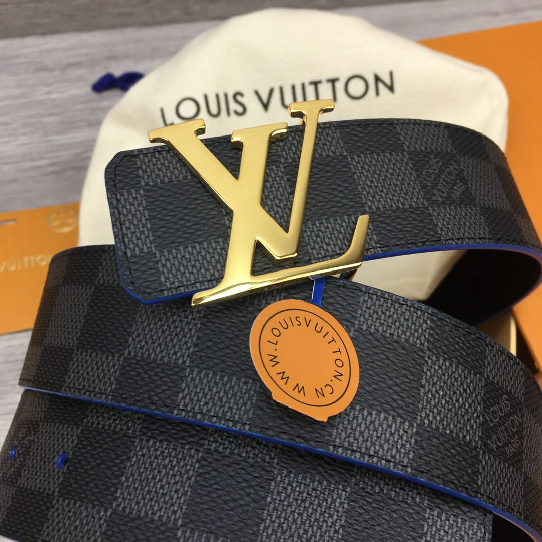  Louis Vuitton LV Reversible 40mm Canvas and Calfskin Belt