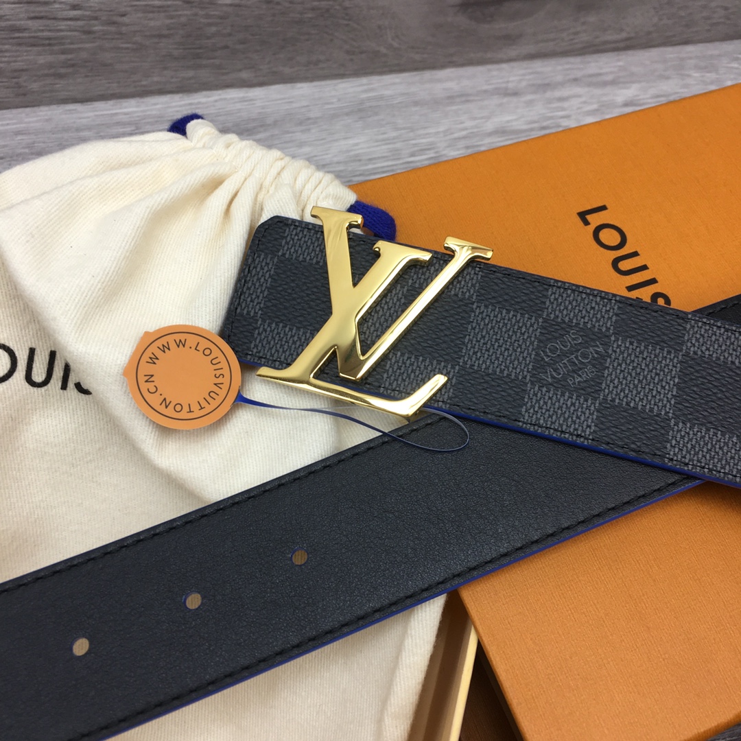  Louis Vuitton LV Reversible 40mm Canvas and Calfskin Belt