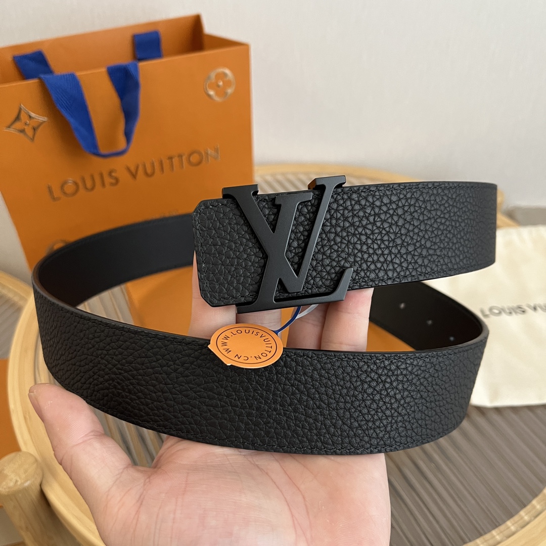 Louis Vuitton LV 4cm Italian Litchi Grain Leather Belt