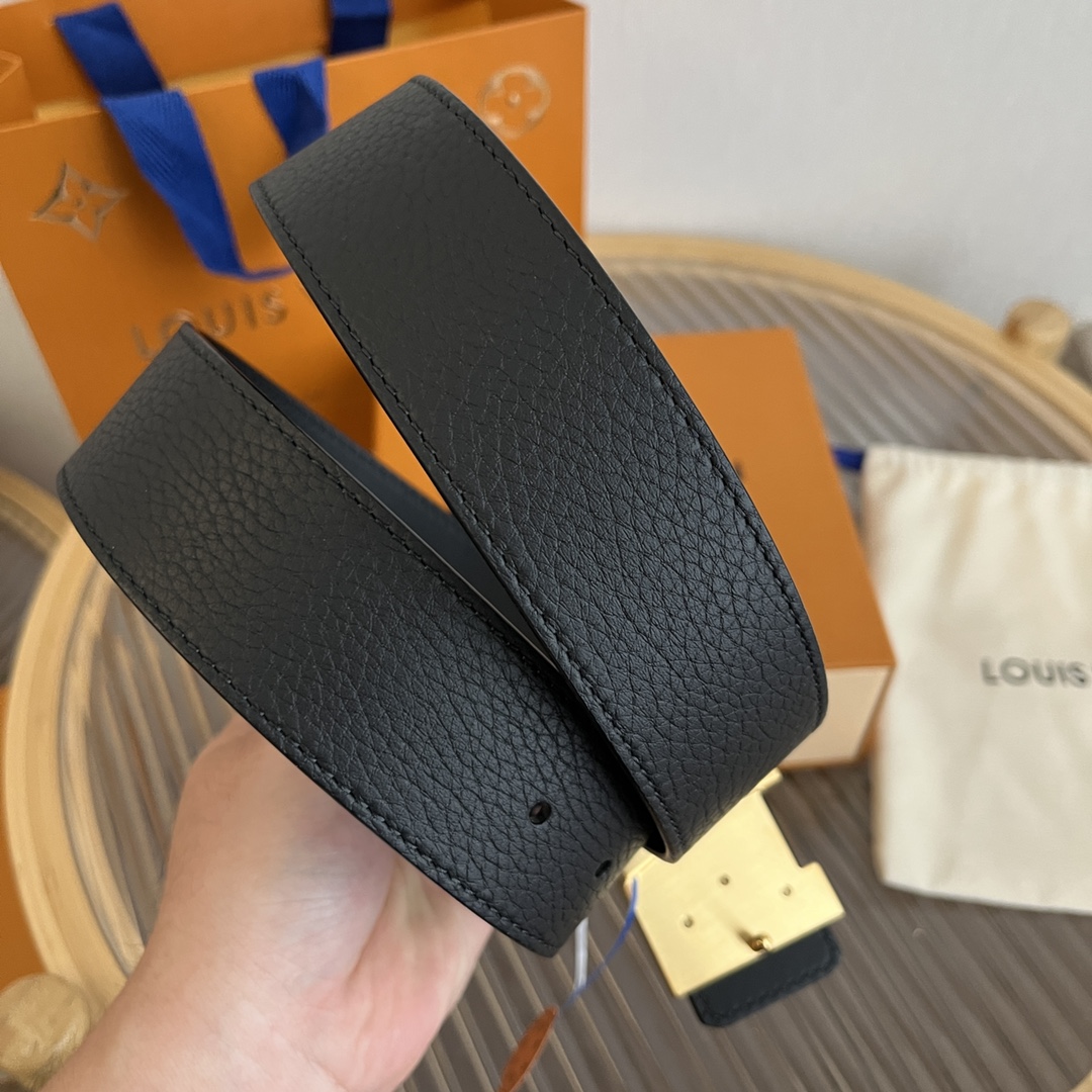 Louis Vuitton LV 4cm Italian Litchi Grain Leather Belt