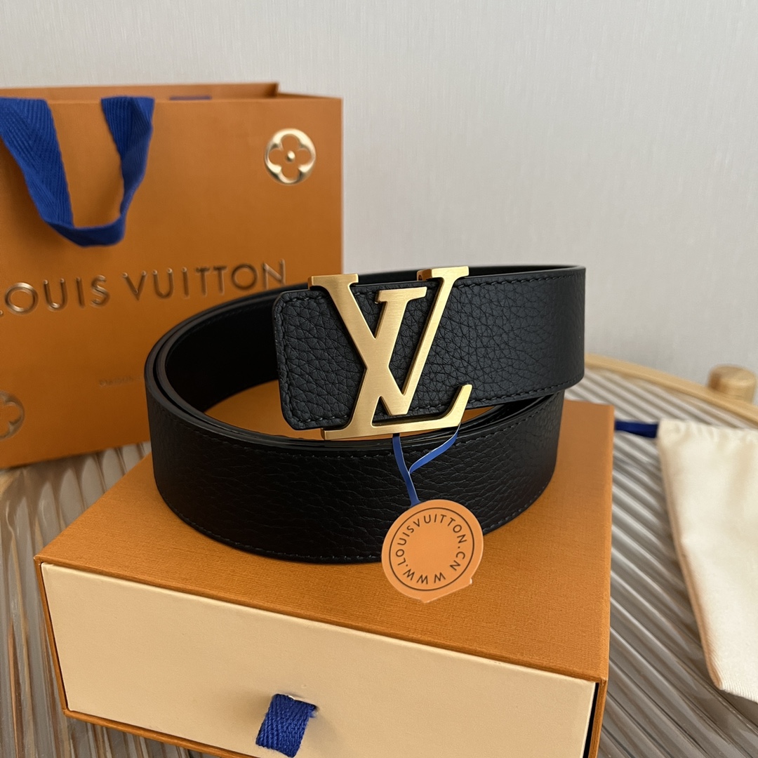 Louis Vuitton LV 4cm Italian Litchi Grain Leather Belt