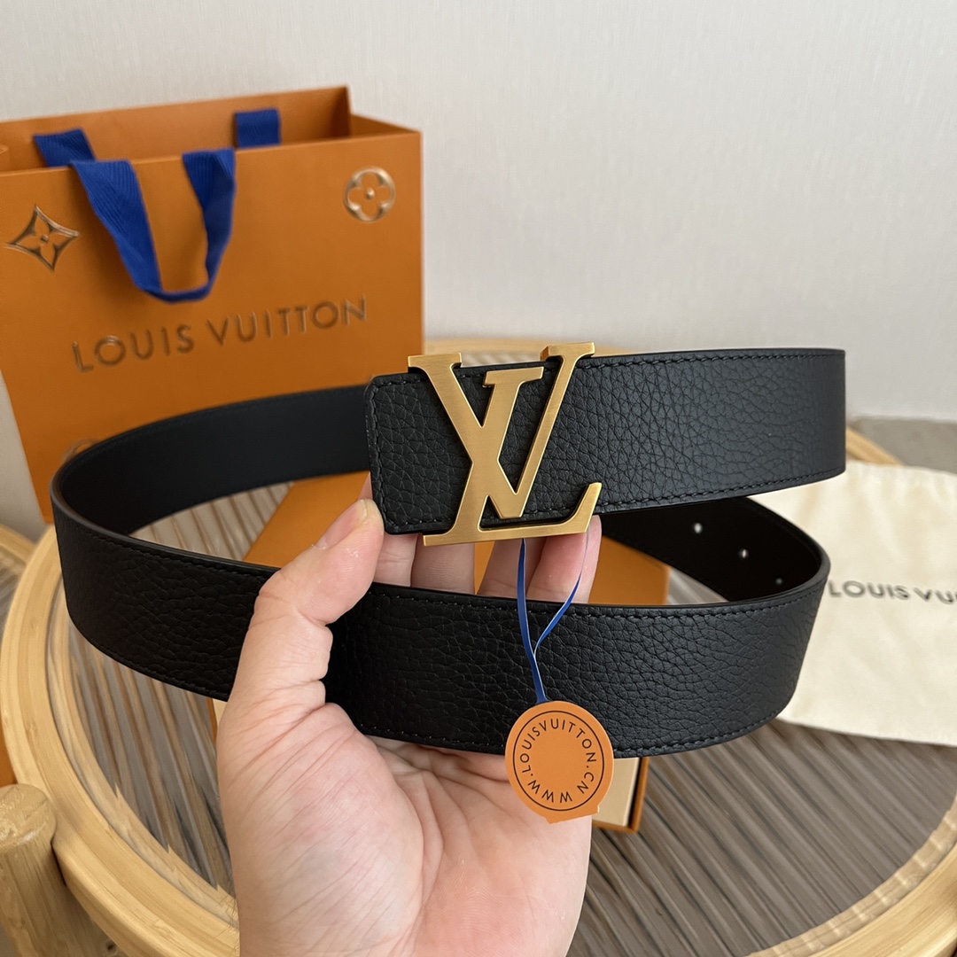 Louis Vuitton LV 4cm Italian Litchi Grain Leather Belt