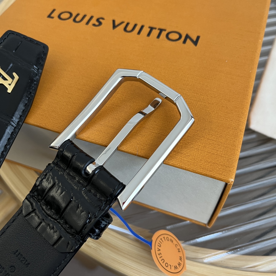 Louis Vuitton LV Men's Crocodile Pattern Leather Belt