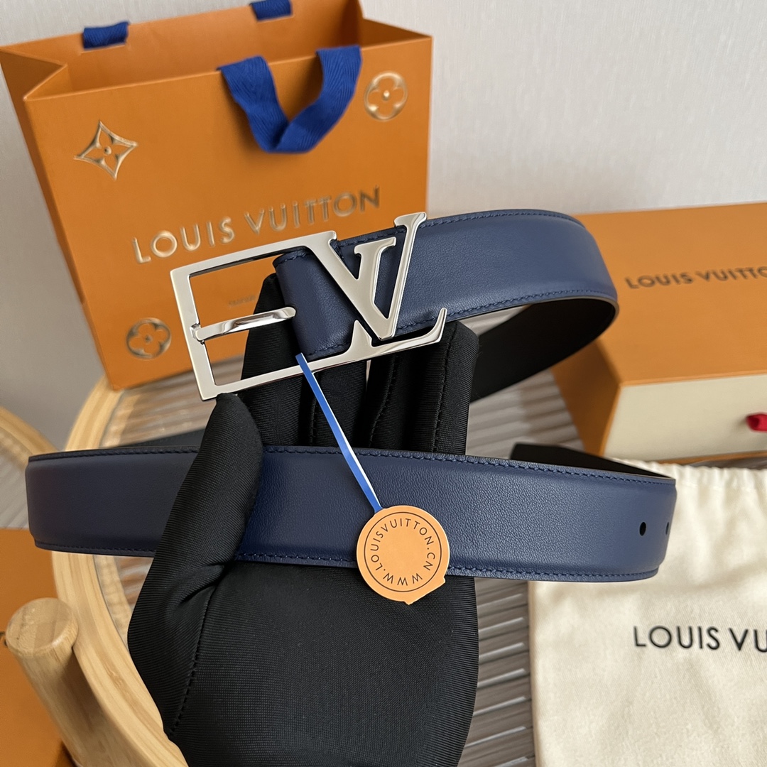 Louis Vuitton LV Men's Reversible Calfskin Leather Belt