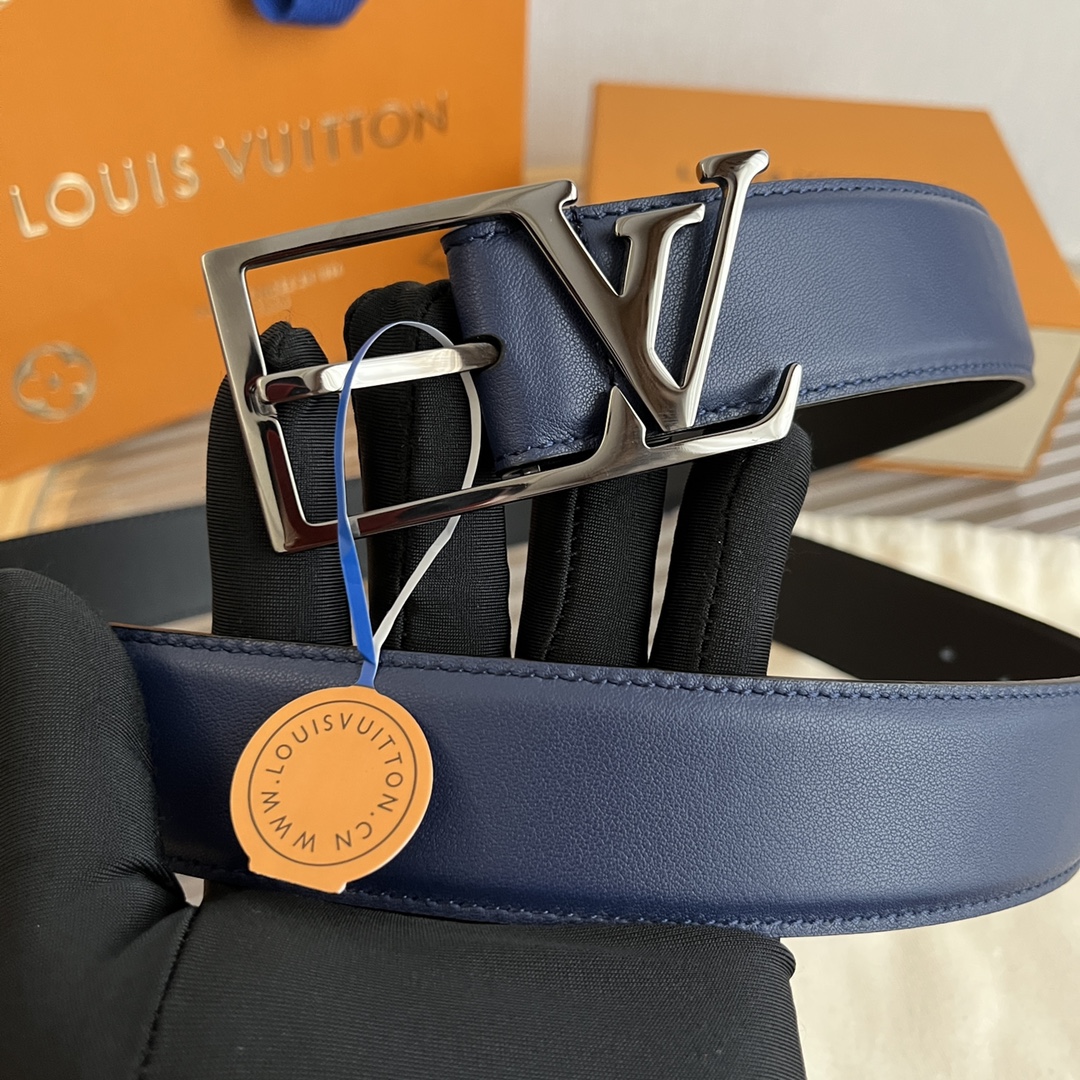 Louis Vuitton LV Men's Reversible Calfskin Leather Belt