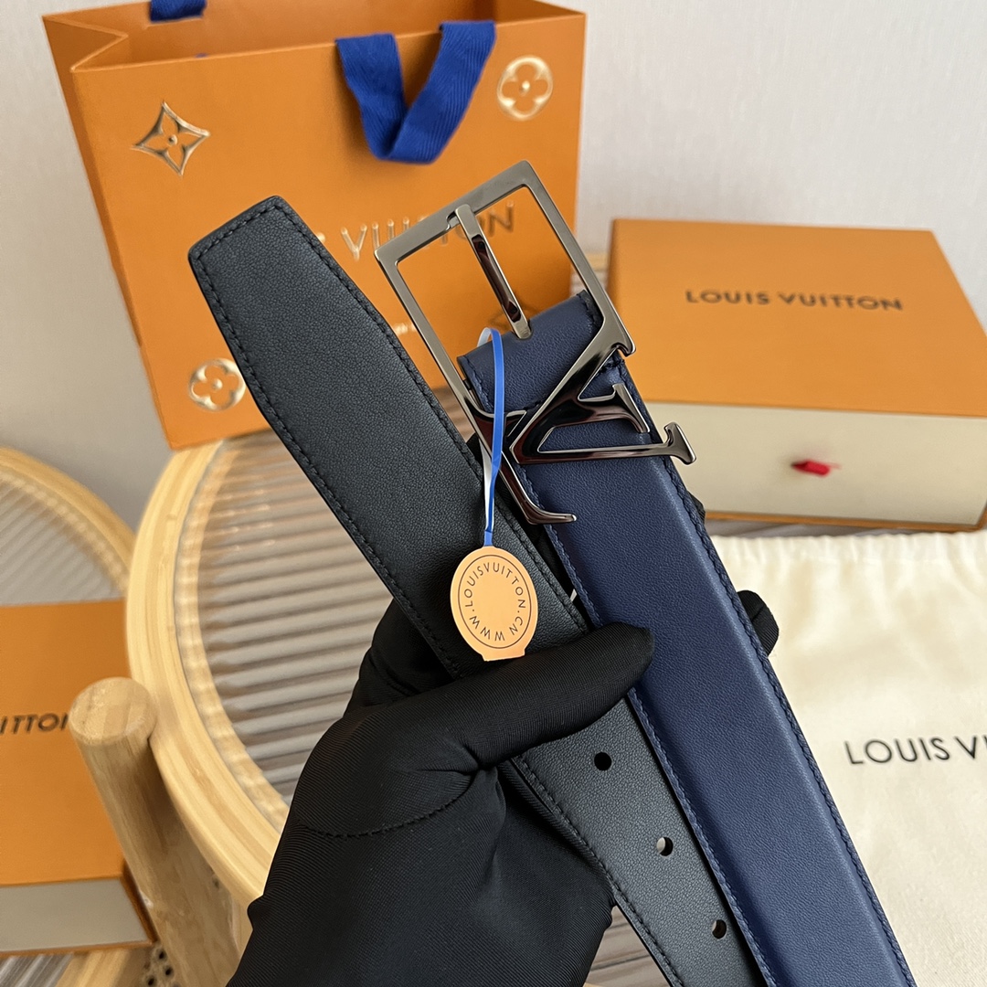 Louis Vuitton LV Men's Reversible Calfskin Leather Belt