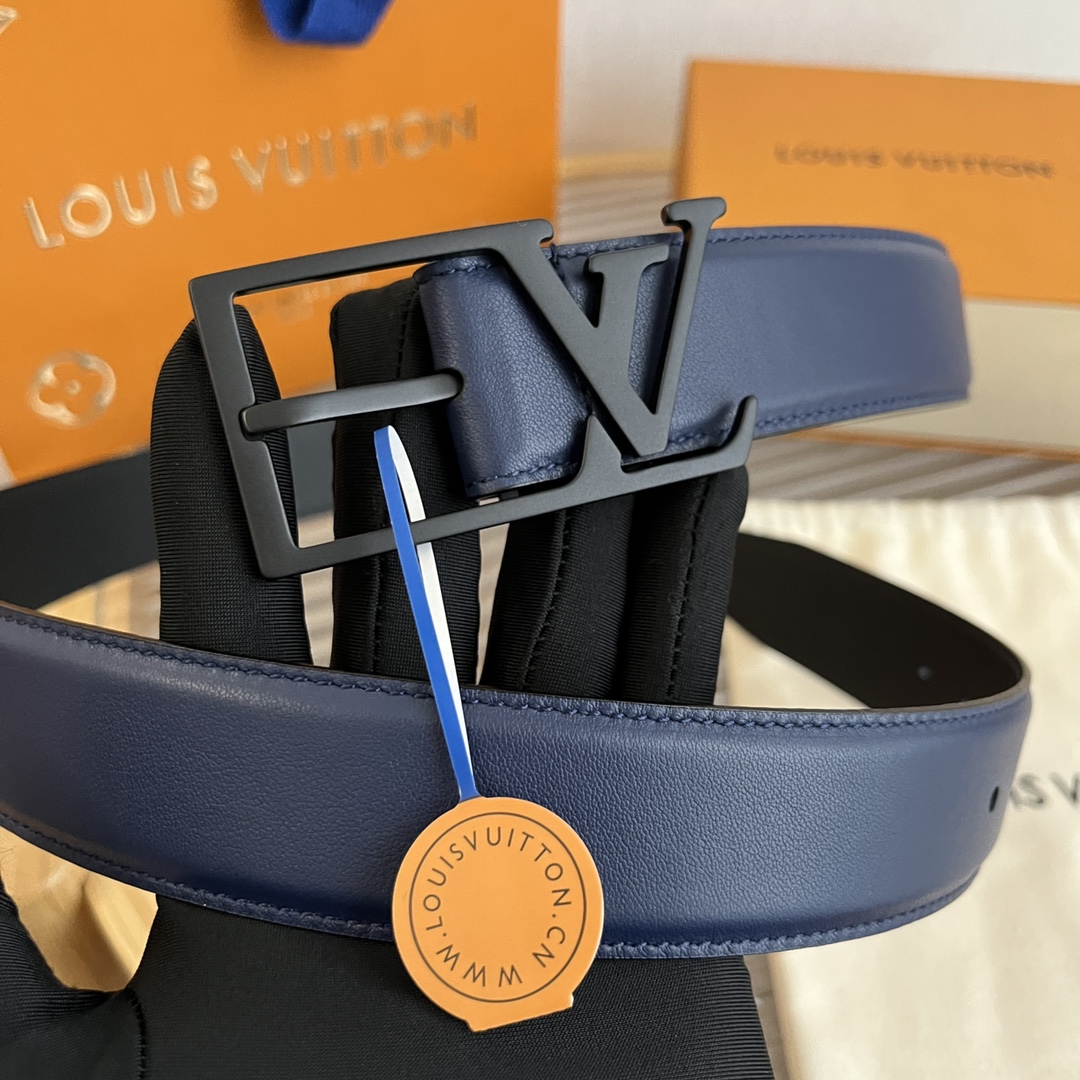 Louis Vuitton LV Men's Reversible Calfskin Leather Belt