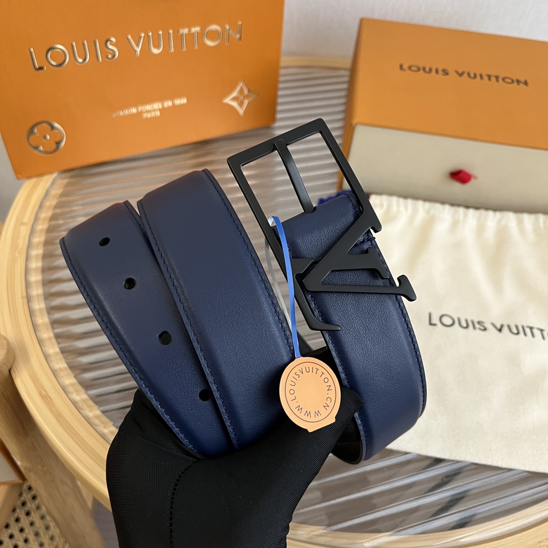 Louis Vuitton LV Men's Reversible Calfskin Leather Belt