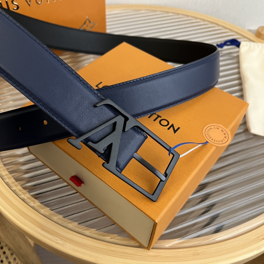 Louis Vuitton LV Men's Reversible Calfskin Leather Belt