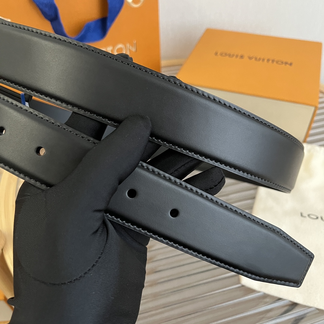 Louis Vuitton LV Men's Reversible Calfskin Leather Belt