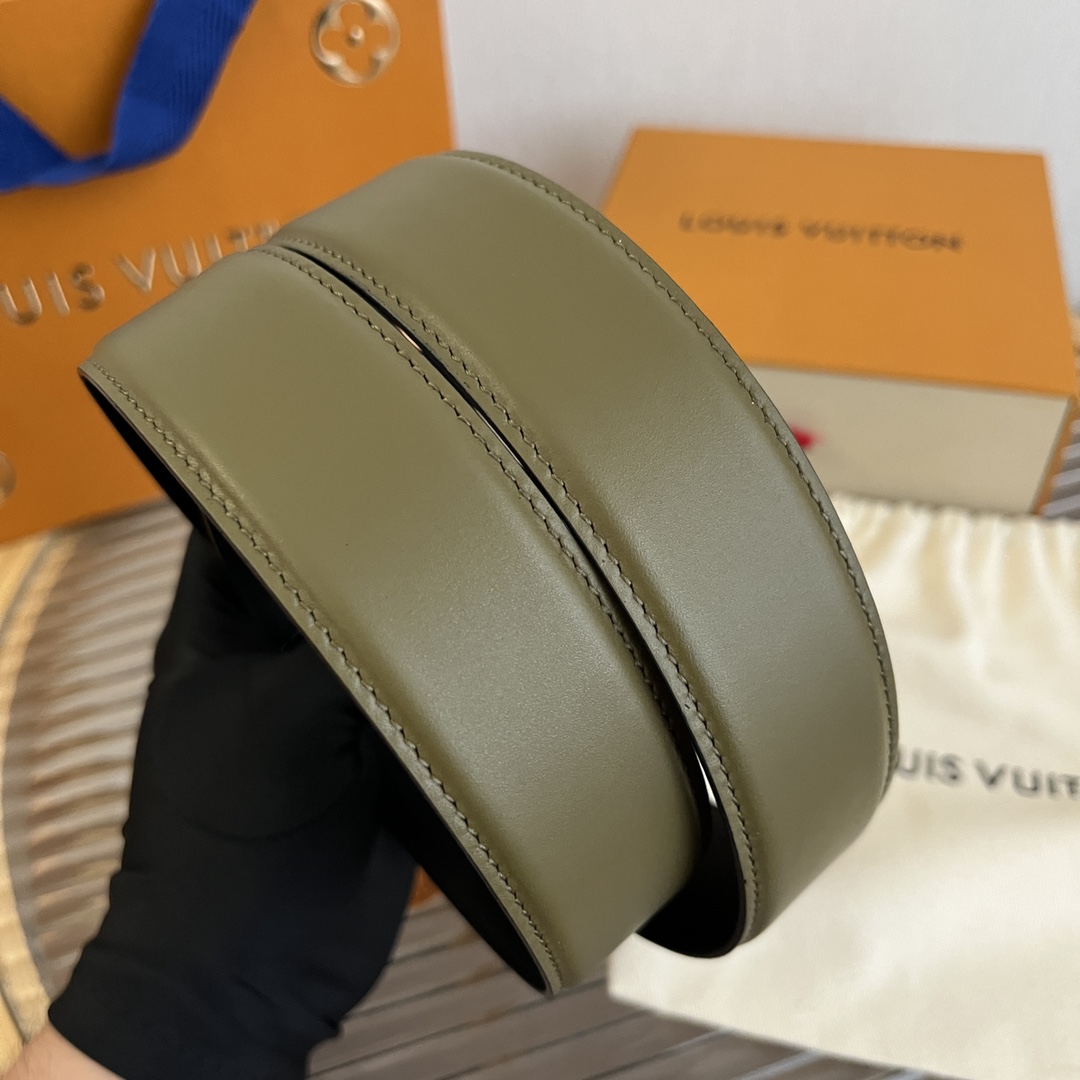 Louis Vuitton LV Men's Reversible Calfskin Leather Belt