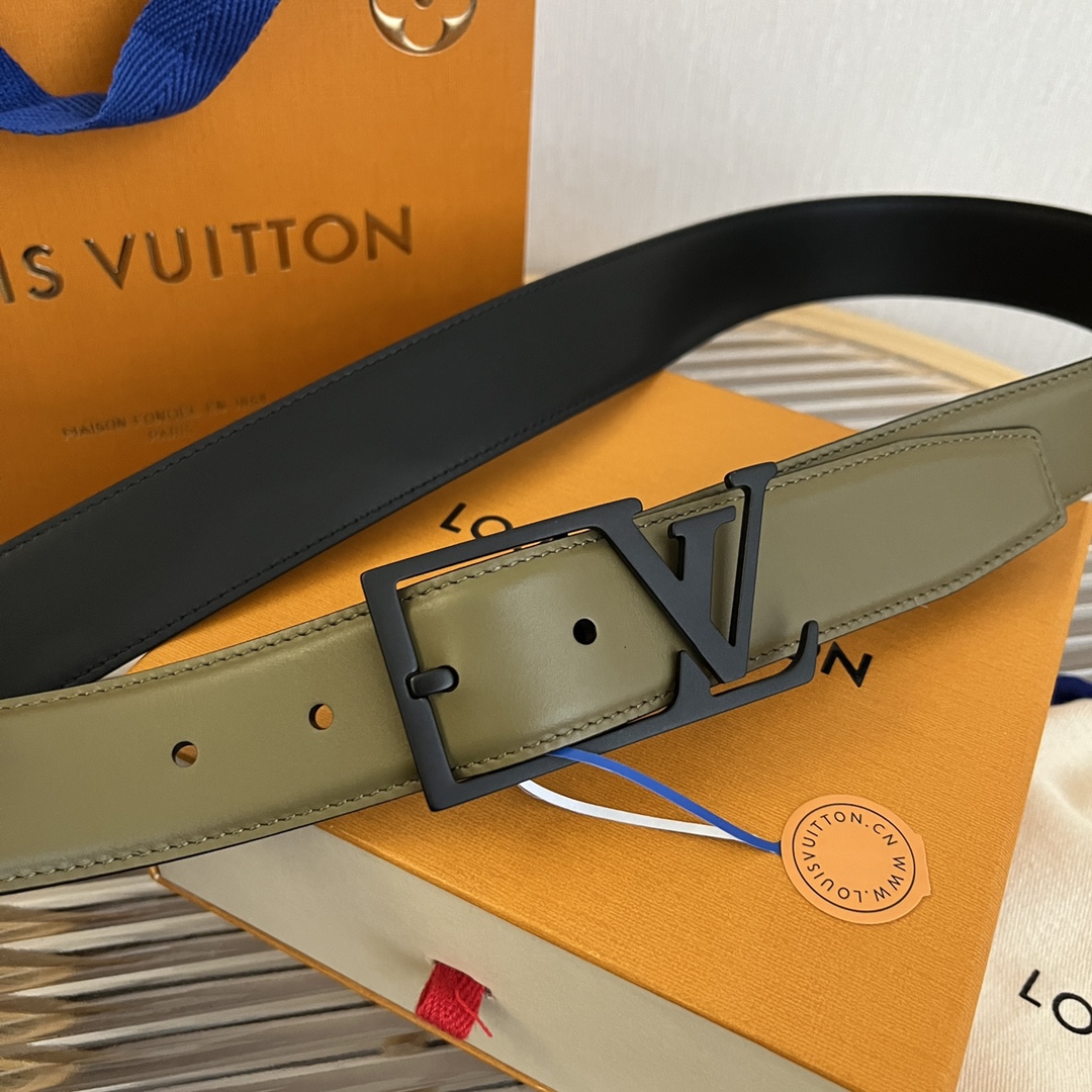 Louis Vuitton LV Men's Reversible Calfskin Leather Belt