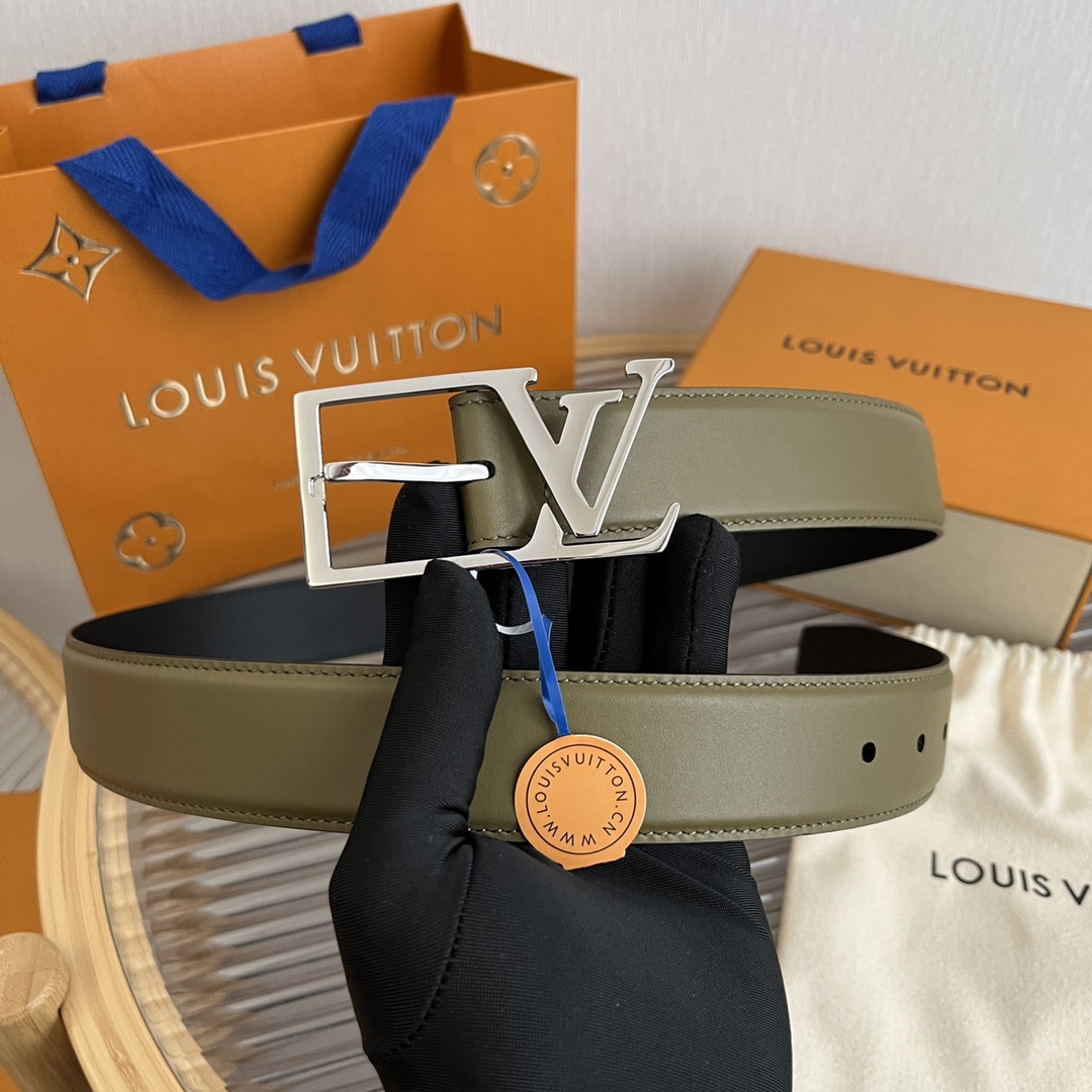 Louis Vuitton LV Men's Reversible Calfskin Leather Belt