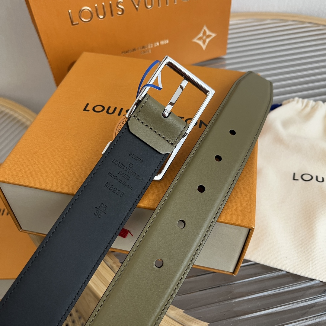 Louis Vuitton LV Men's Reversible Calfskin Leather Belt