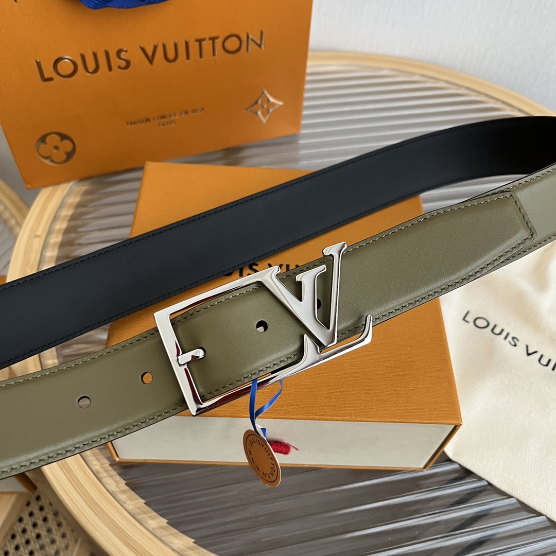 Louis Vuitton LV Men's Reversible Calfskin Leather Belt