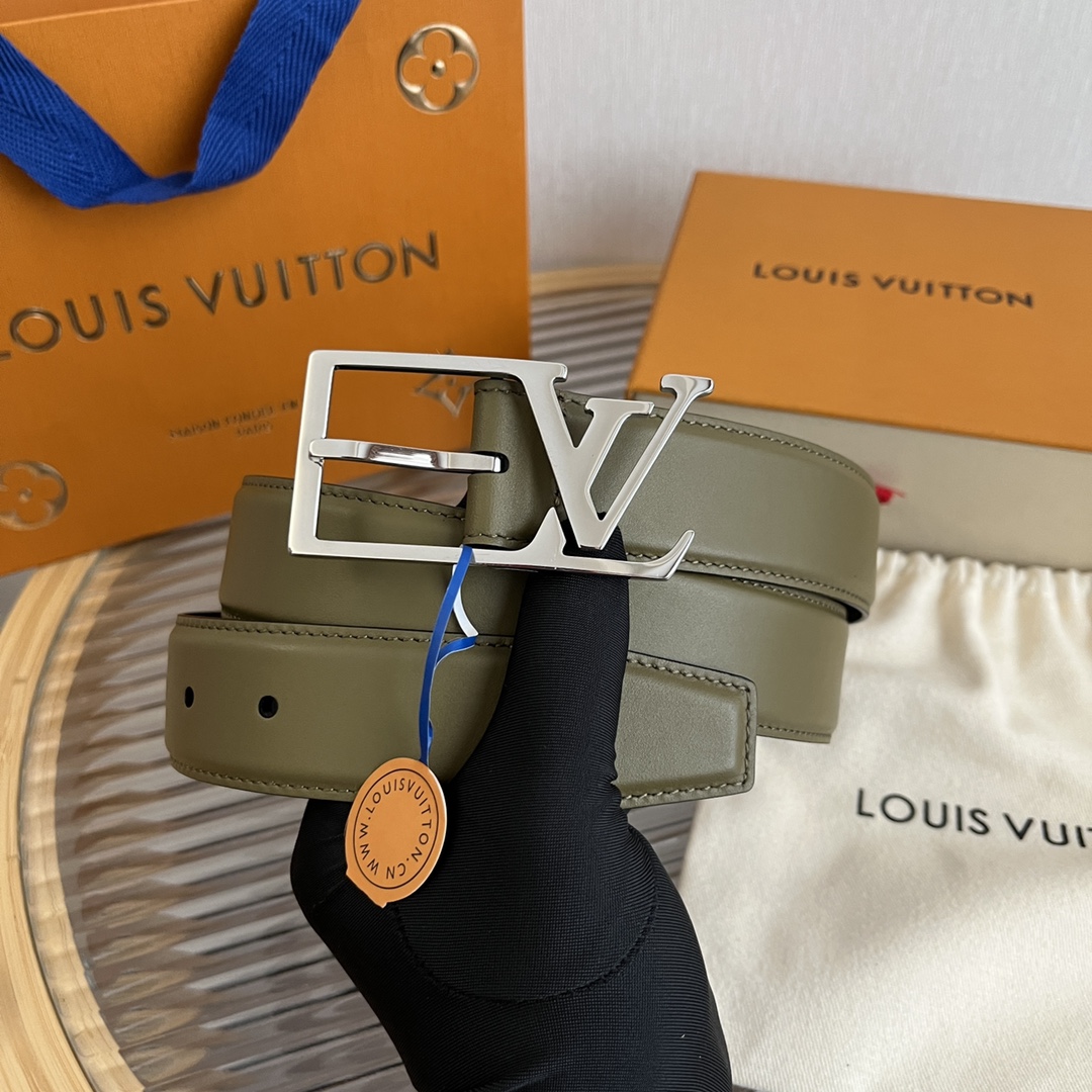 Louis Vuitton LV Men's Reversible Calfskin Leather Belt