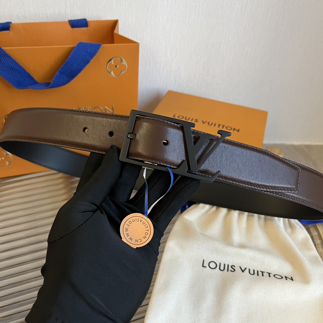 Louis Vuitton LV Men's Reversible Calfskin Leather Belt