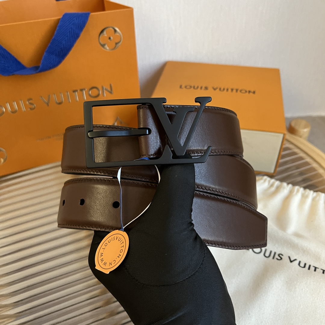 Louis Vuitton LV Men's Reversible Calfskin Leather Belt