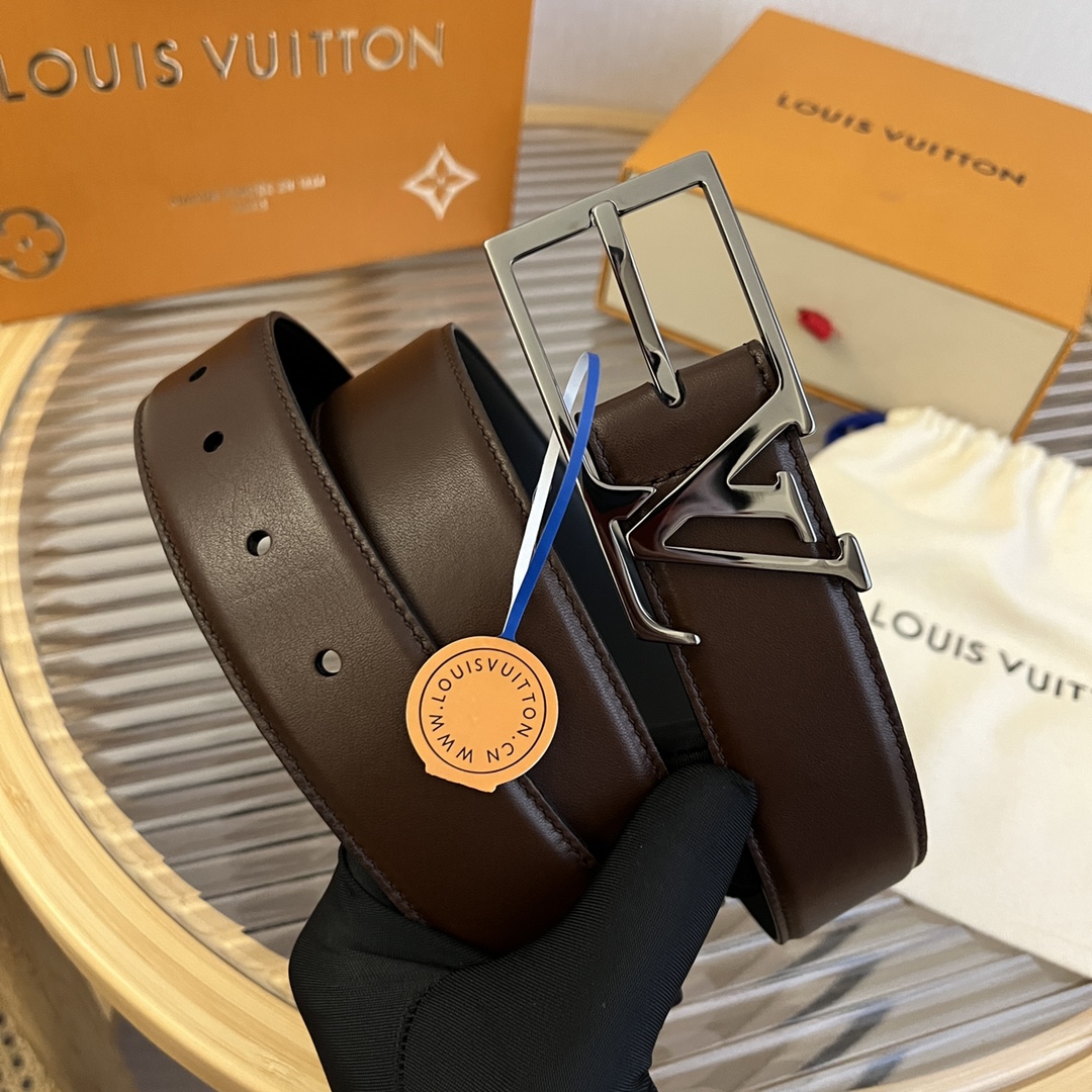 Louis Vuitton LV Men's Reversible Calfskin Leather Belt