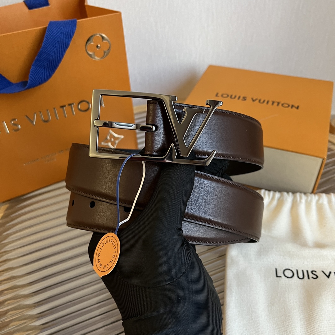 Louis Vuitton LV Men's Reversible Calfskin Leather Belt