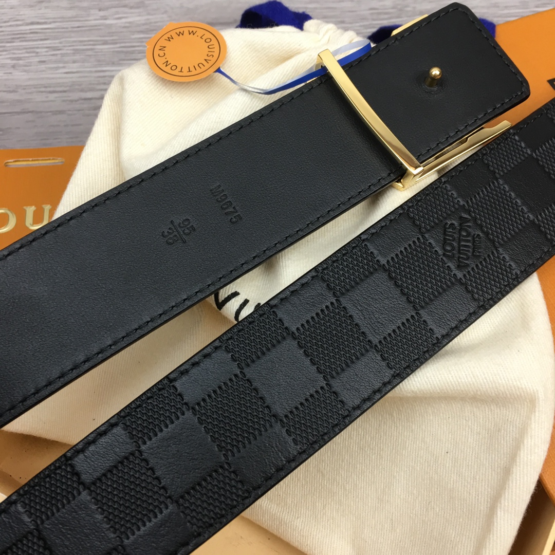 Louis Vuitton LV Men's Classic Monogram Embossed Belt