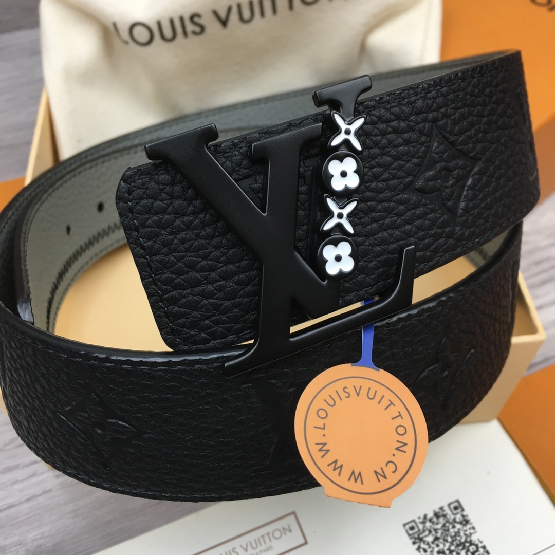 Louis Vuitton LV Men's Reversible Litchi Pattern Belt