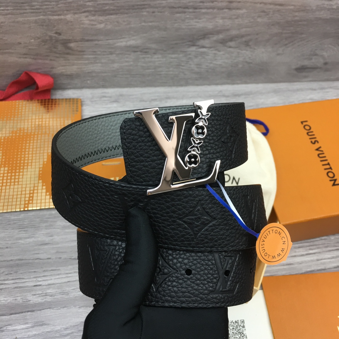 Louis Vuitton LV Men's Reversible Litchi Pattern Belt