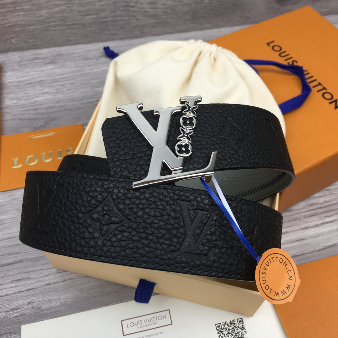 Louis Vuitton LV Men's Reversible Litchi Pattern Belt