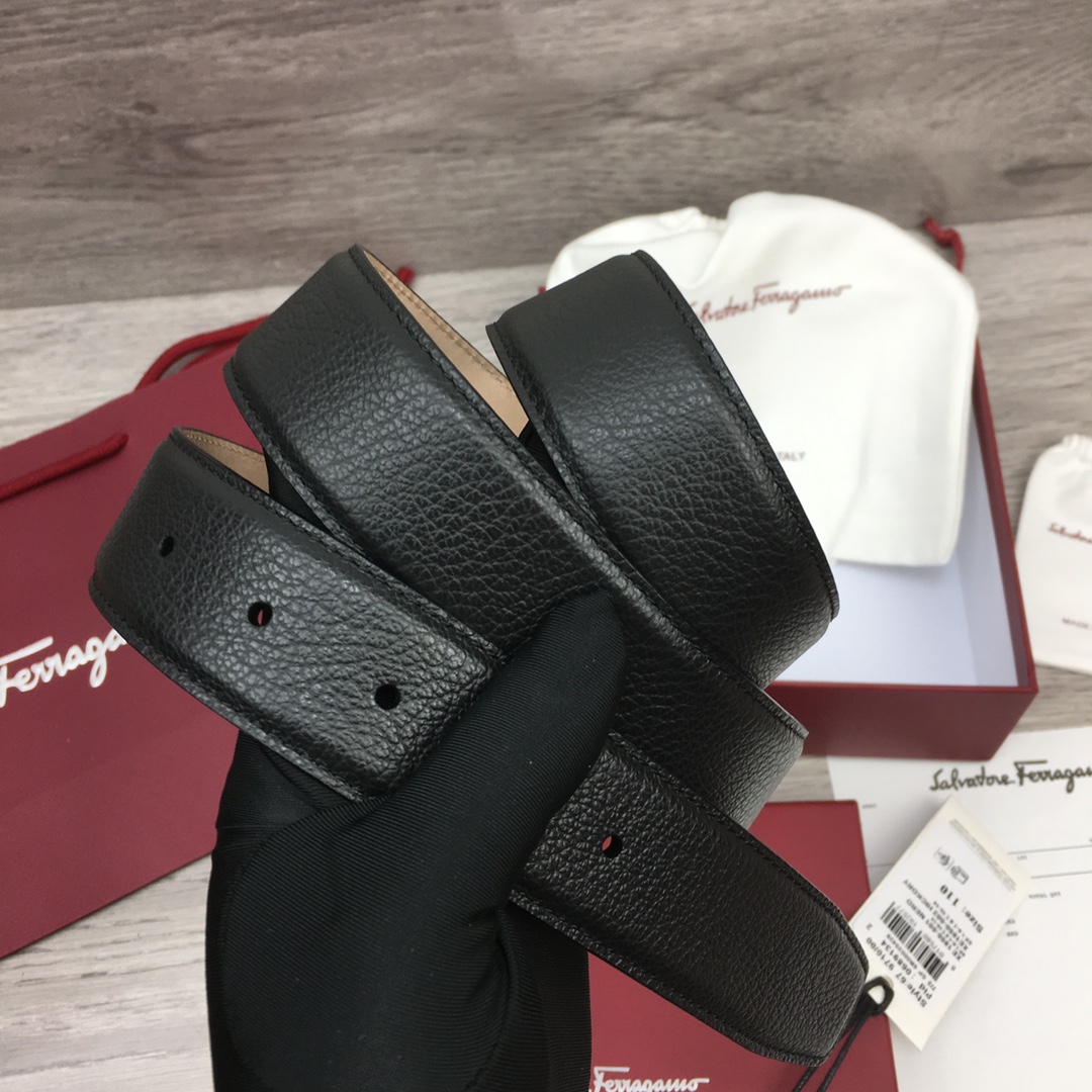 Salvatore Ferragamo NFC-Enabled Belt